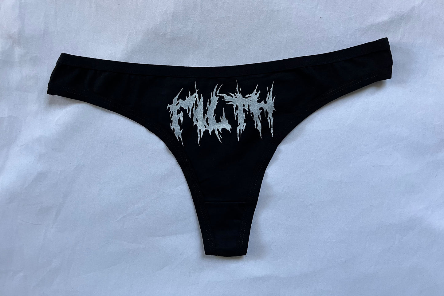 Filth thong