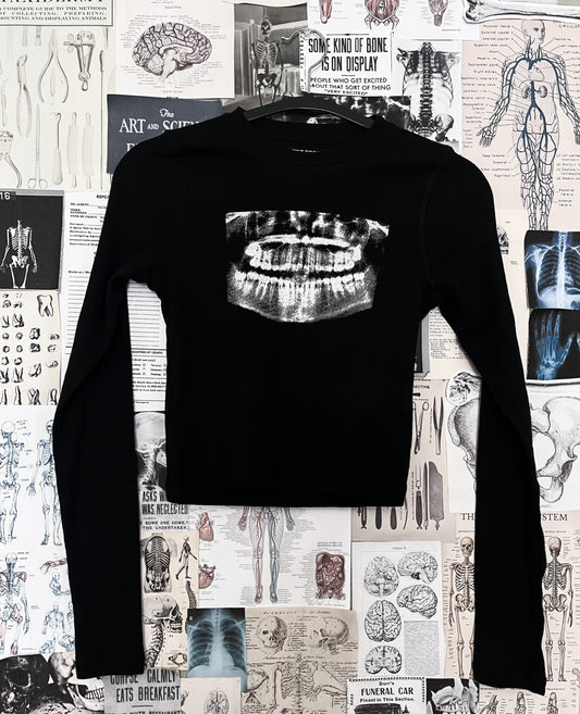 x-ray teeth cropped long sleeve